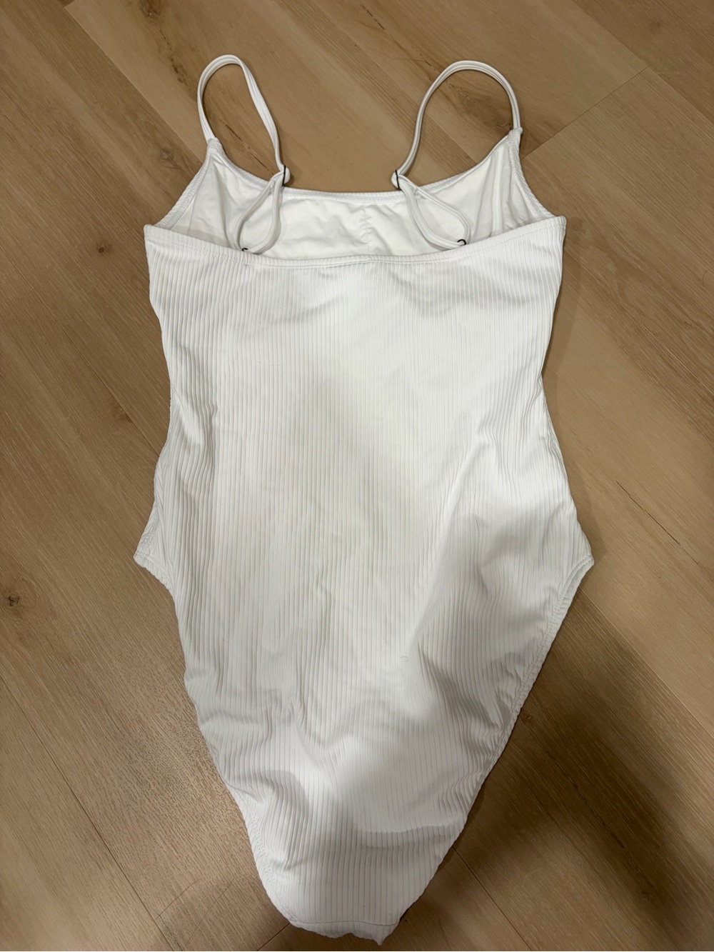 Andie The Amafi White Ribbed One-Piece Swimsuit - Medium Tall - Picture 5 of 5